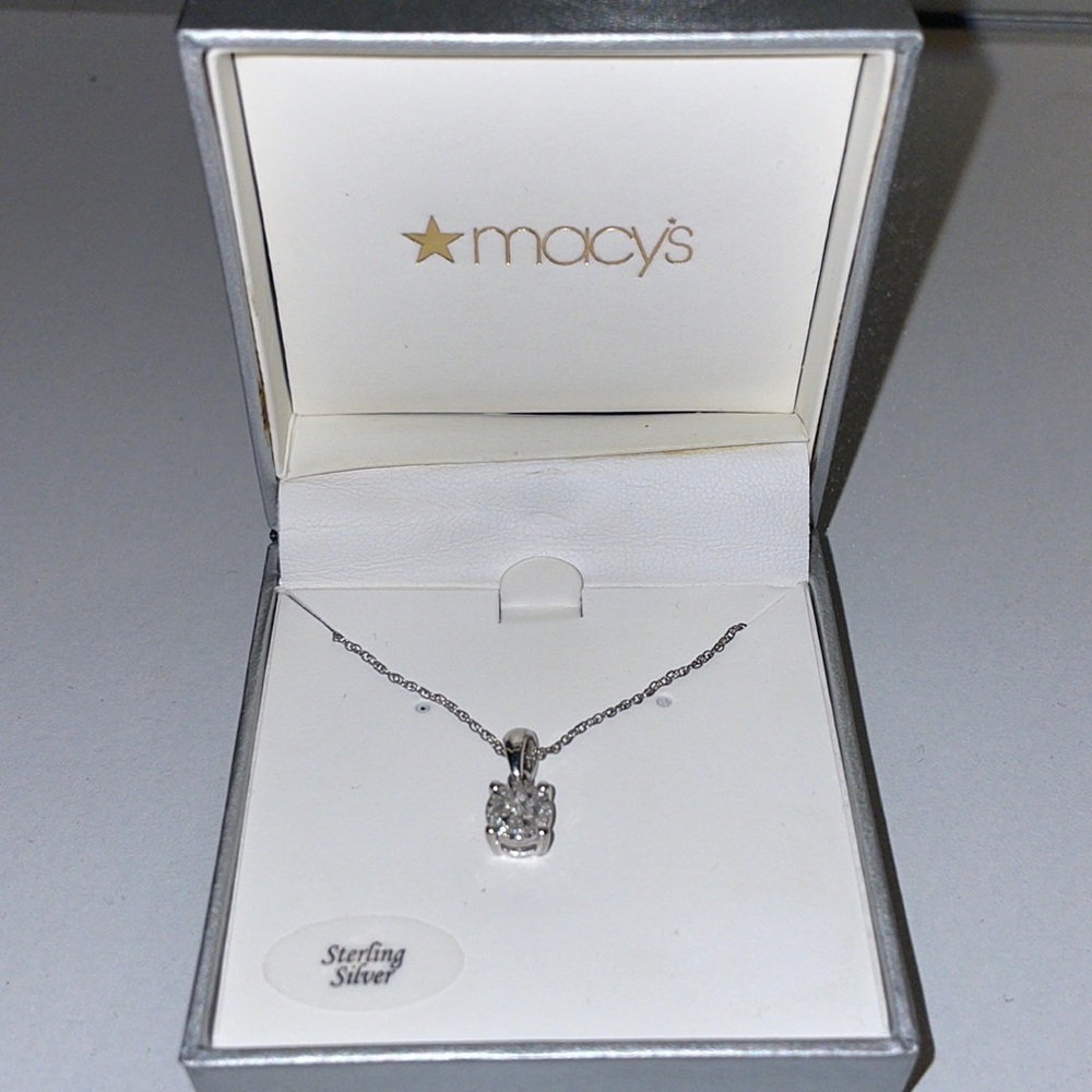 Macys Sterling Silver Necklace - New Never Worn